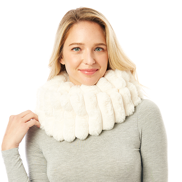 LOF Infinity Soft Faux Fur Scarf Cozy Winter Neck Warmer Fashion Acces Dimension: 8" L x 30" W